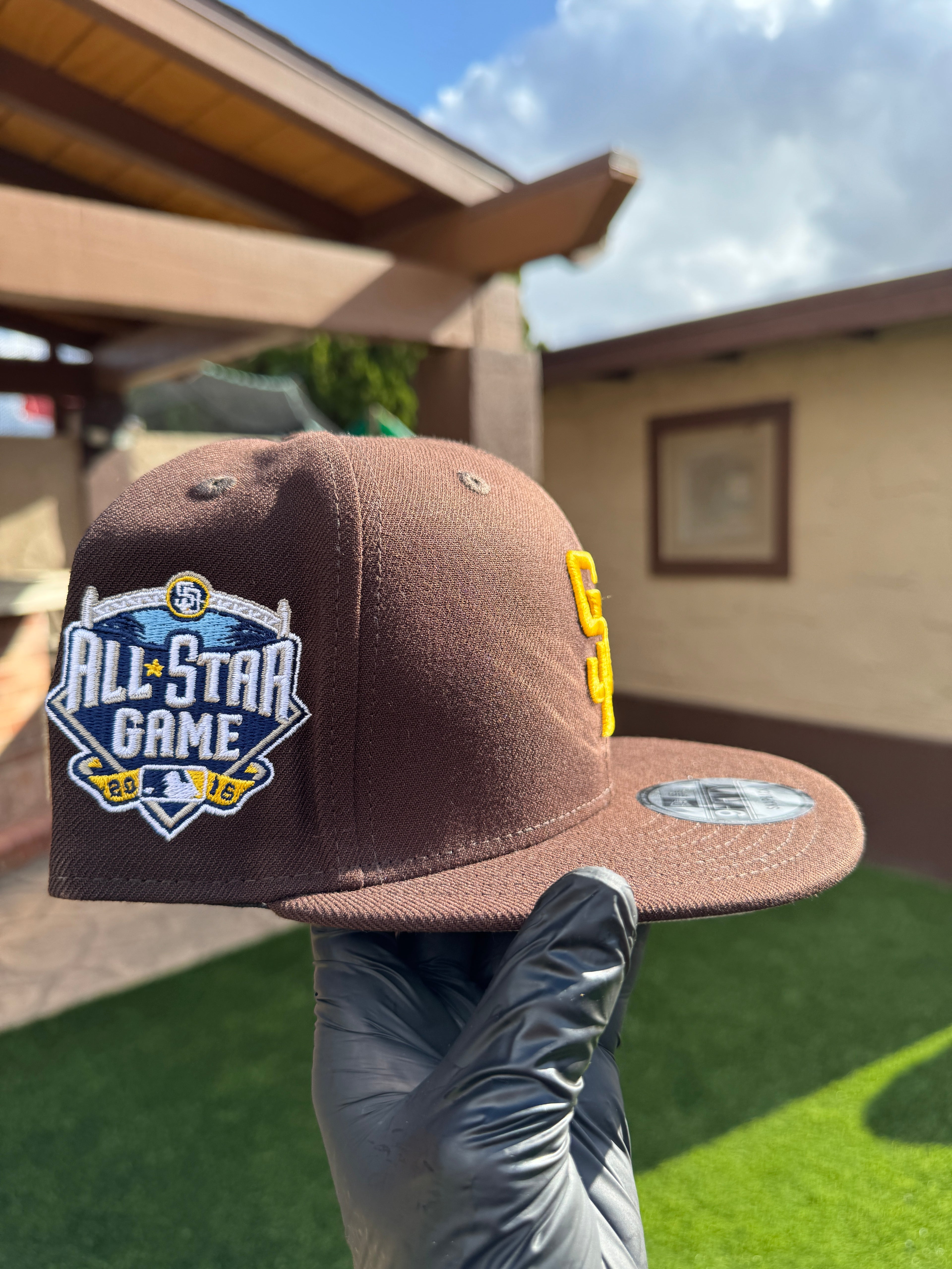 Gorra SnapBack de los Padres de San Diego