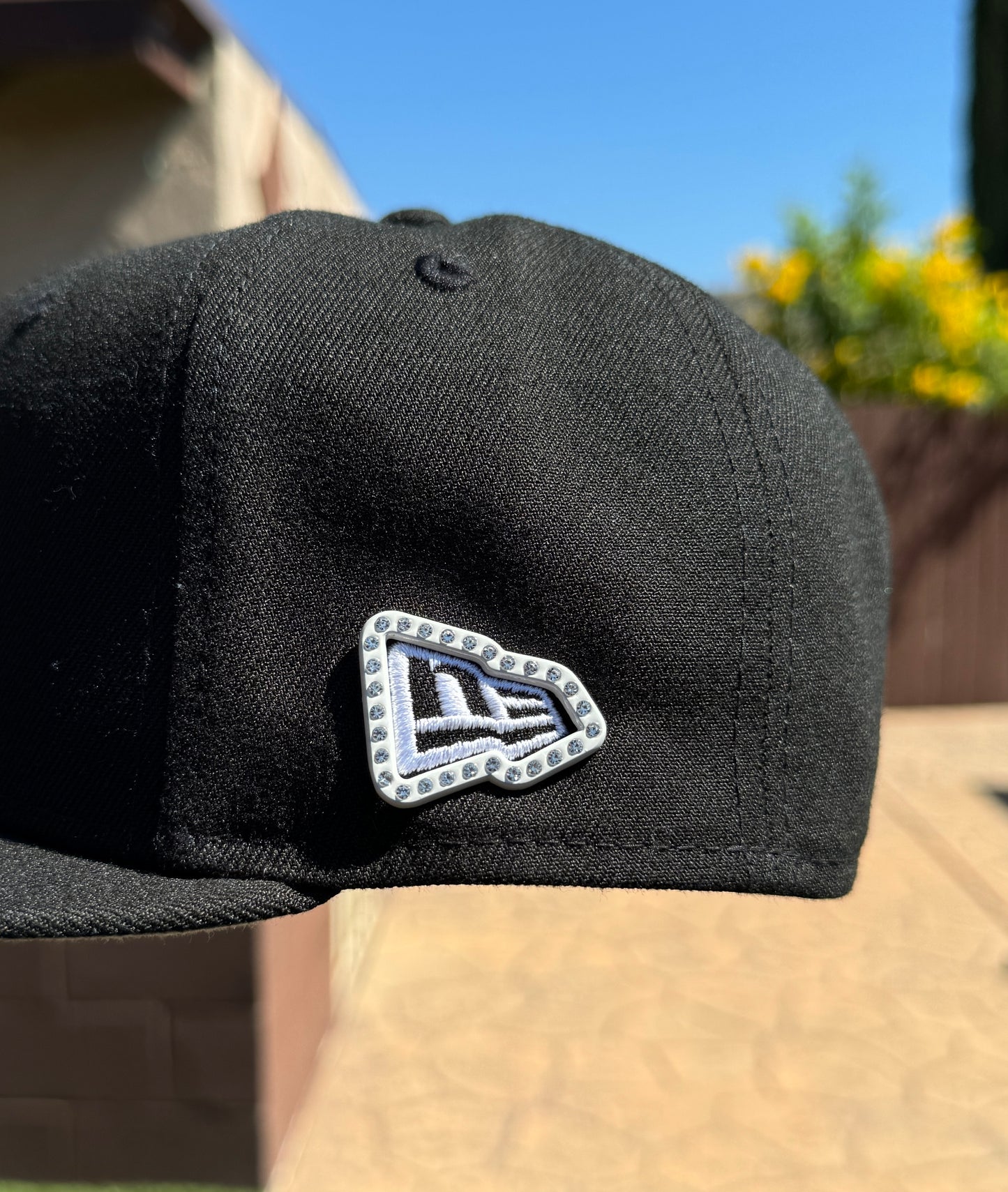 NEW ERA RHINESTONE FRAME (grey)