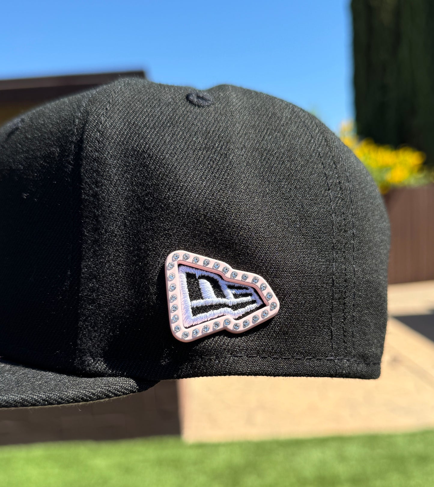 NEW ERA RHINESTONE FRAME (light pink)