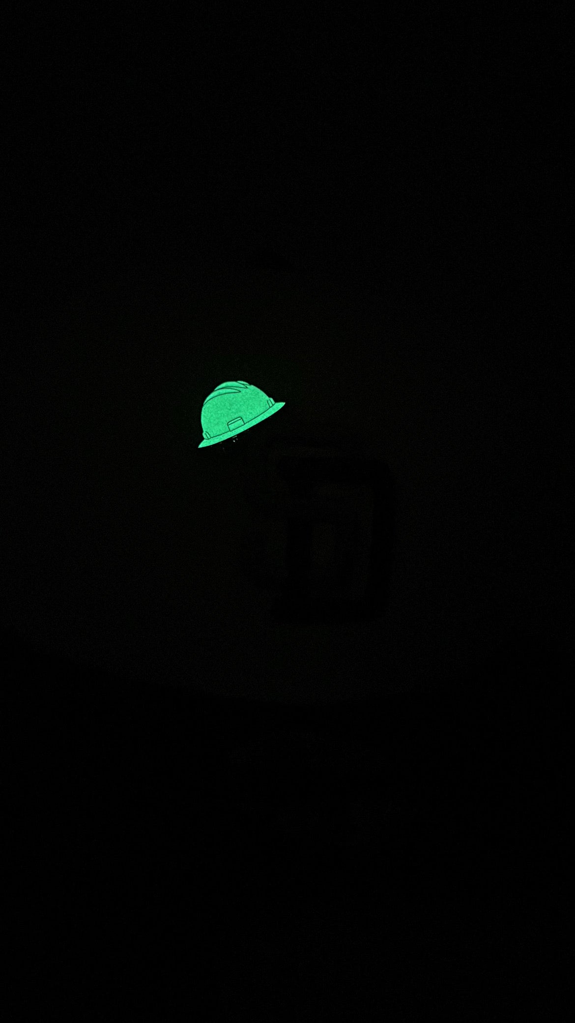 Alfiler de casco