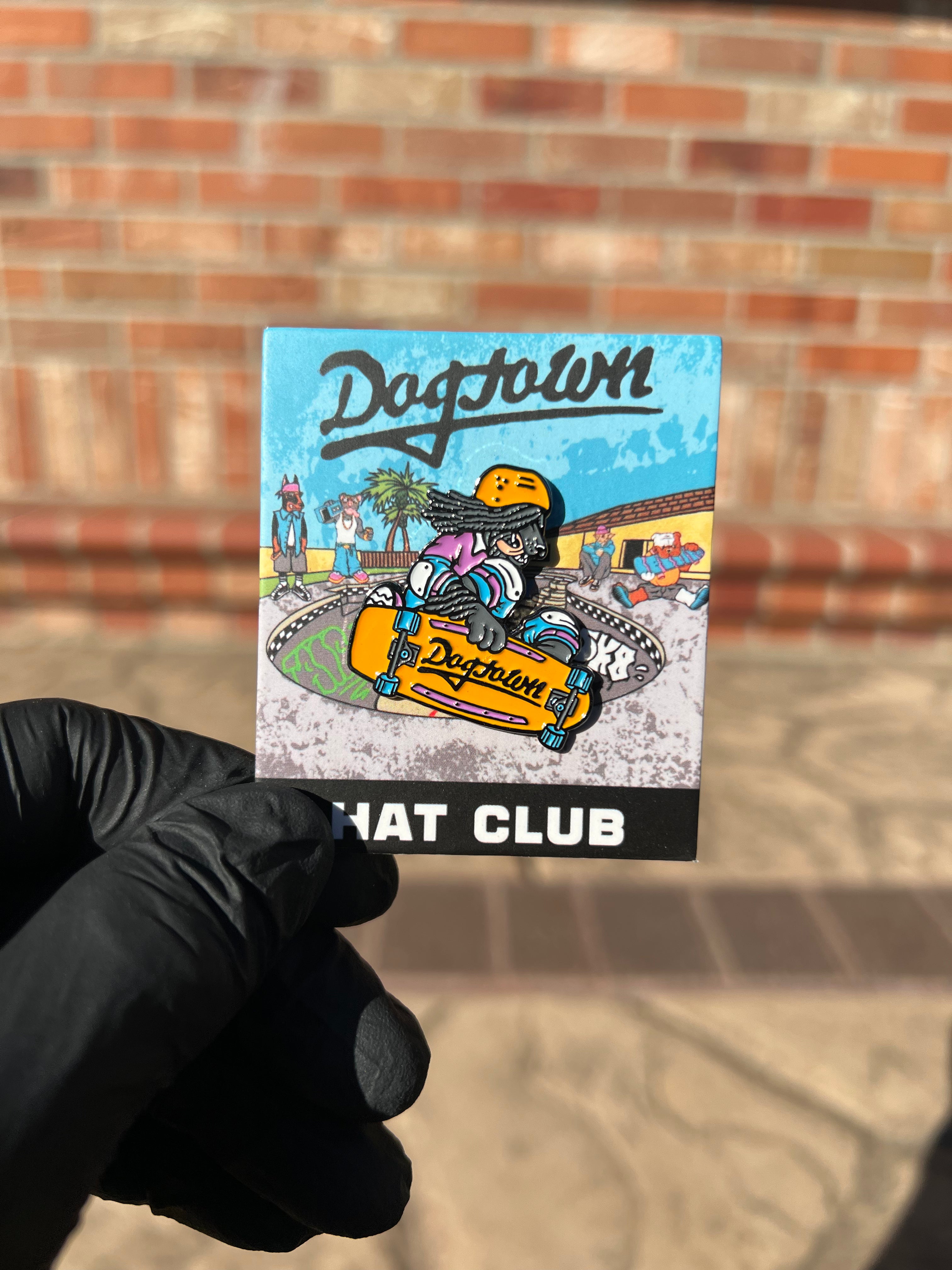 Pin de edición limitada de HatClub